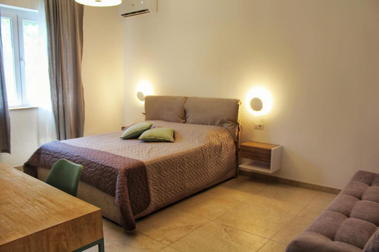 Costa Merlata Suite B&B Ostuni Villanova di Ostuni Exterior photo